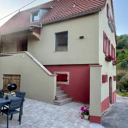 Chez Eugenie Et Alphonse *